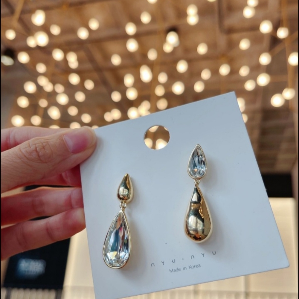 Gorgeous Statement Cubic Zirconia Brass Earring, 925 Sterling Post